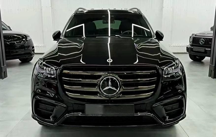 Mercedes-Benz GLS 450d - alternate view